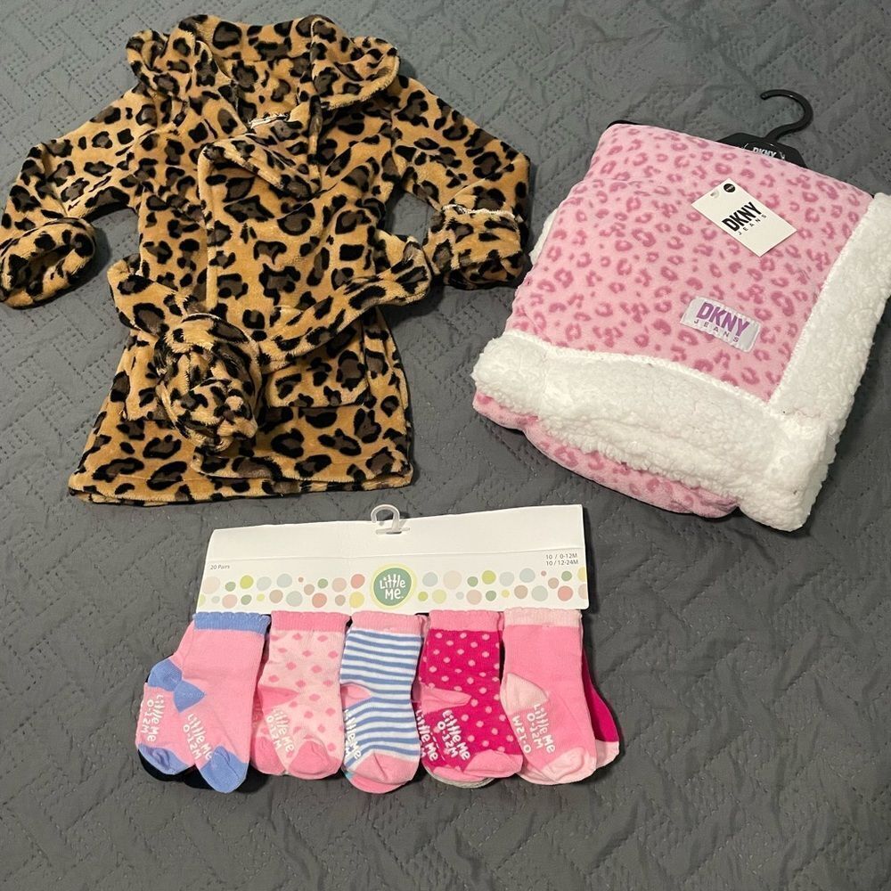 DKNY Leopard Print Robe and Pink Blanket Set